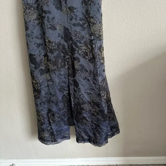 ENWT Elegant Black Floral Dress From Banana Republic - Picture 3 of 13